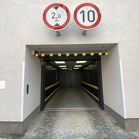 Seven Days Smichov Διαμέρισμα Πράγα Εξωτερικό φωτογραφία